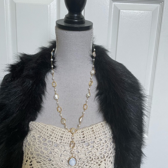 14k E Plated yellow gold Adjustable FWC Pearl wire wrapped Y Necklace 24” to 26” - Picture 3 of 5